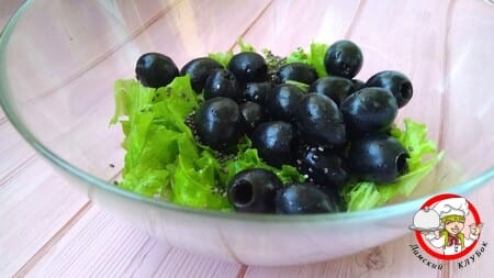 маслины в салате фото