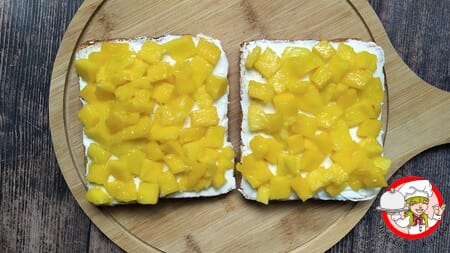 сладкий бутерброд с манго фото