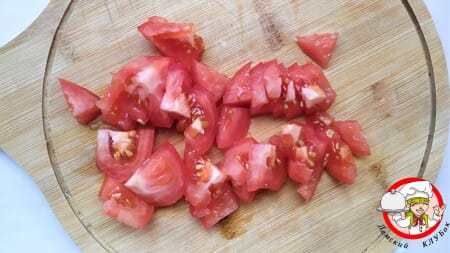 помидор для салата с рыбкой фото